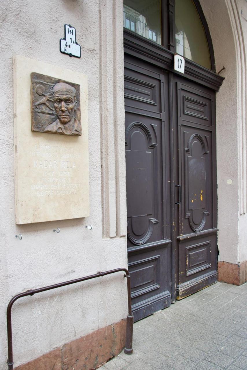 Premium Apartment By Hi5- Brody Street Budapest Exterior photo